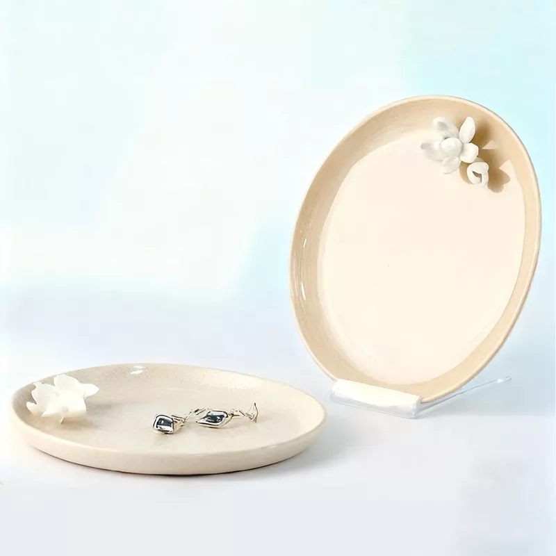 மினிமலிஸ்ட் இன்ஸ்டா செராமிக் ஜூவல்லரி டிஷ்